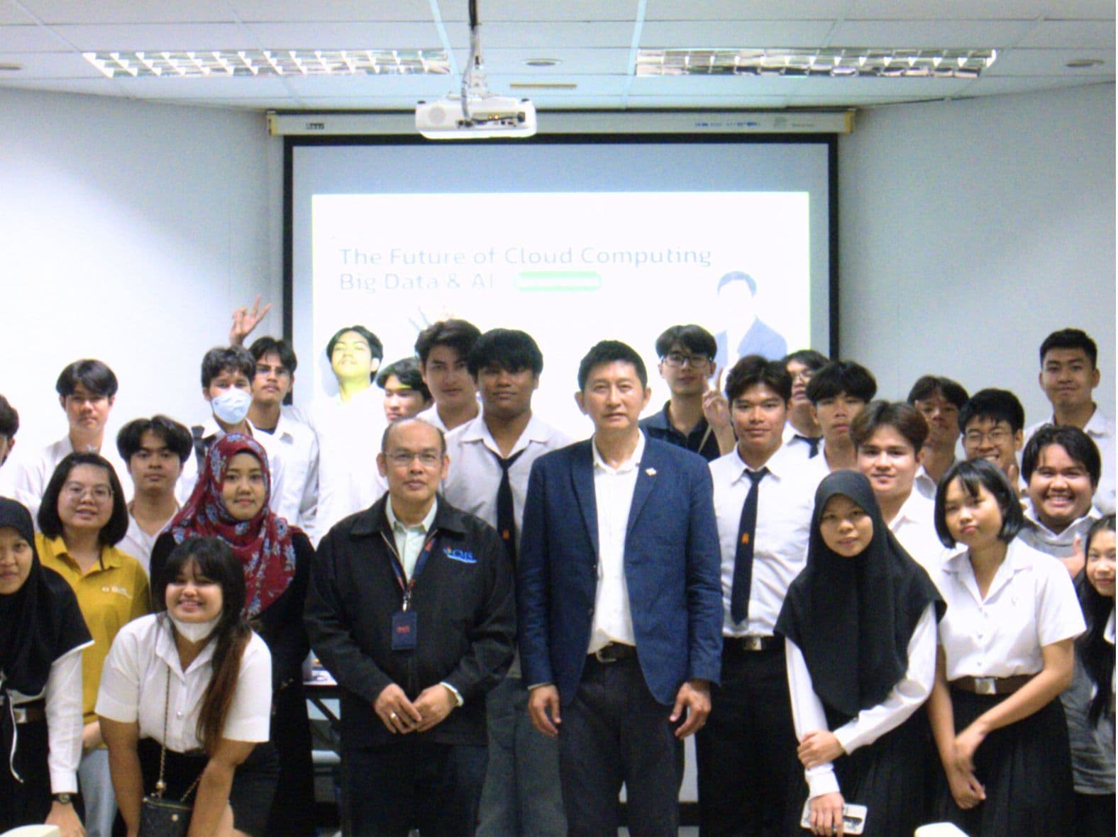 NIPA Cloud ร่วมถ่ายทอดองค์ความรู้ด้าน Cloud & AI ในภาคการเกษตร ณ สถาบันเทคโนโลยีพระจอมเกล้าเจ้าคุณทหารลาดกระบัง