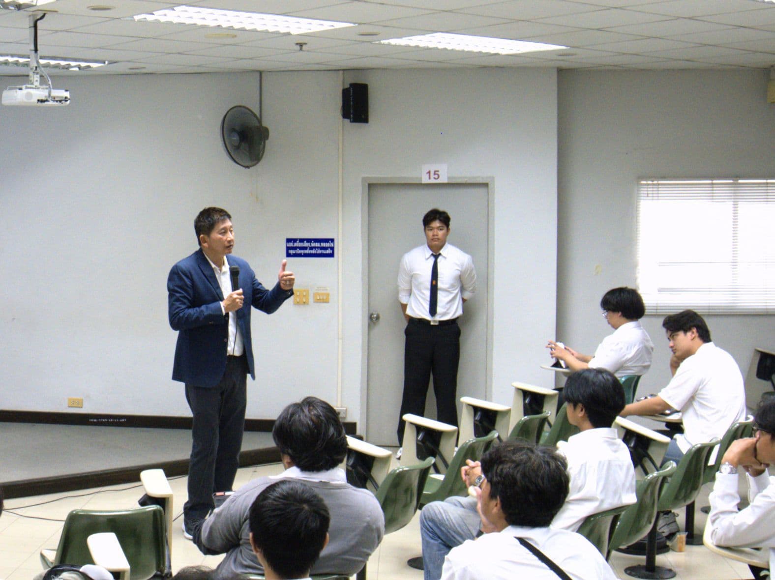 NIPA Cloud ร่วมถ่ายทอดองค์ความรู้ด้าน Cloud & AI ในภาคการเกษตร ณ สถาบันเทคโนโลยีพระจอมเกล้าเจ้าคุณทหารลาดกระบัง
