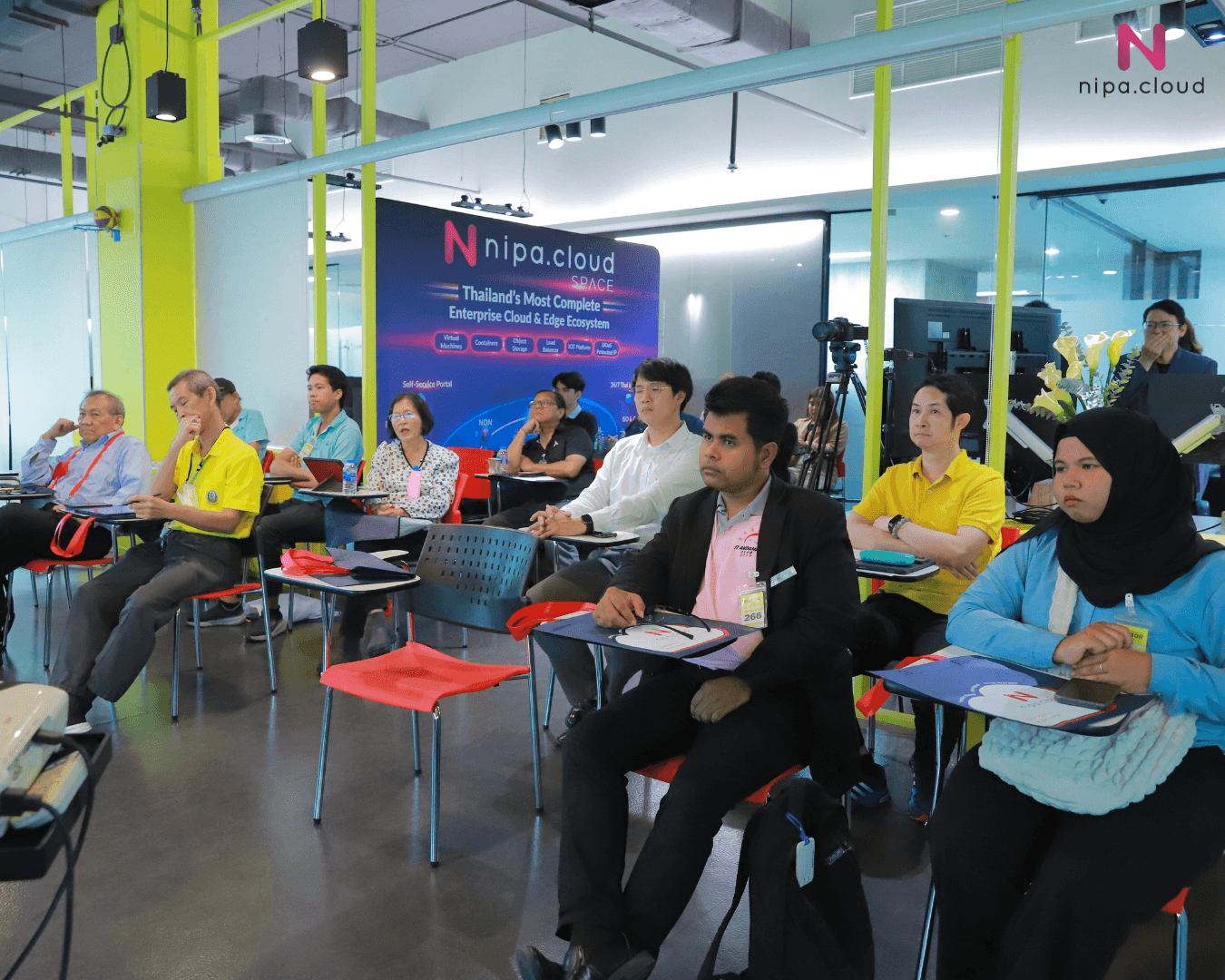 สรุปงานและภาพบรรยากาศ Break Free from VMware & Move Beyond with Open Cloud