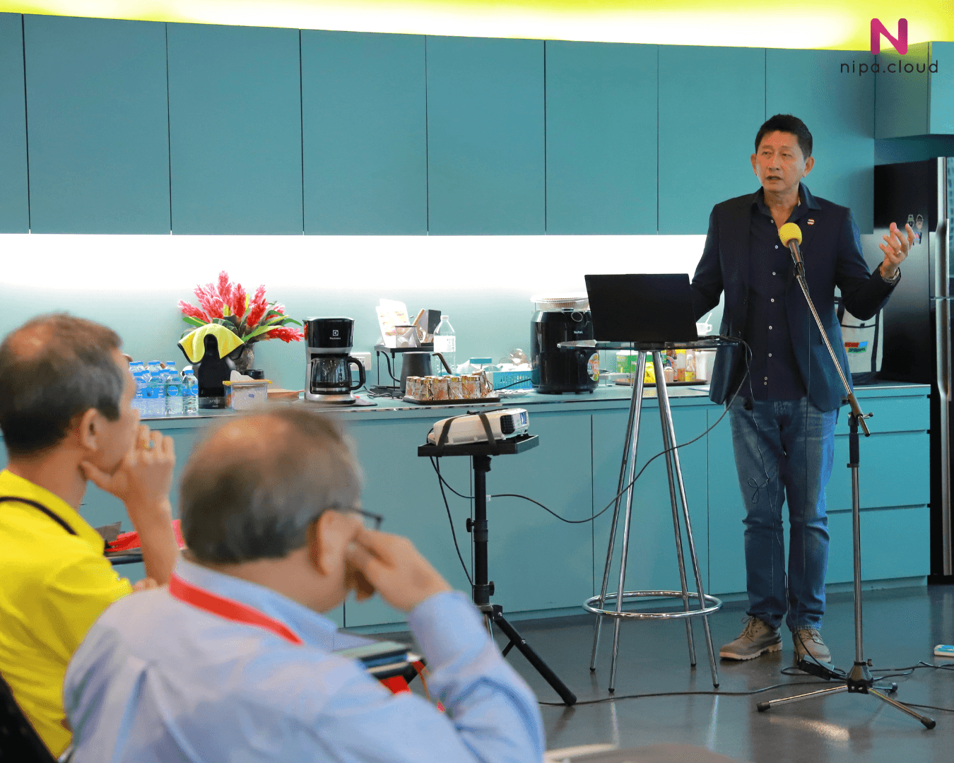 สรุปงานและภาพบรรยากาศ Break Free from VMware & Move Beyond with Open Cloud